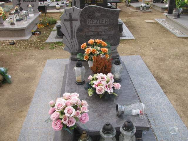 Grób Stanisław Bezler
